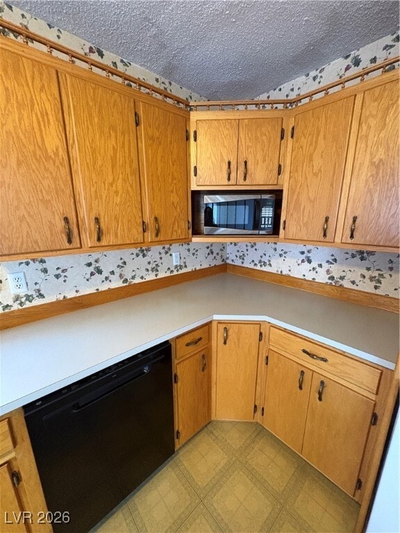 Building Photo - 4622 W Scott Ave