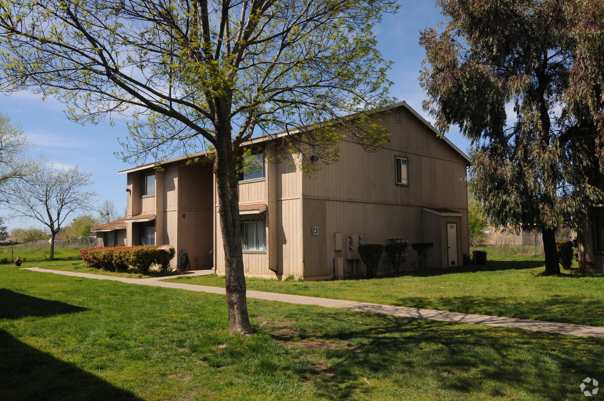 Building Photo - Olivehurst Apartments