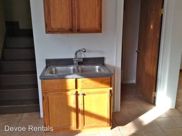 Building Photo - 5 br, 1 bath House - 2519 W. Becher St.