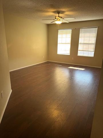 Building Photo - 6127 De Lollis Dr