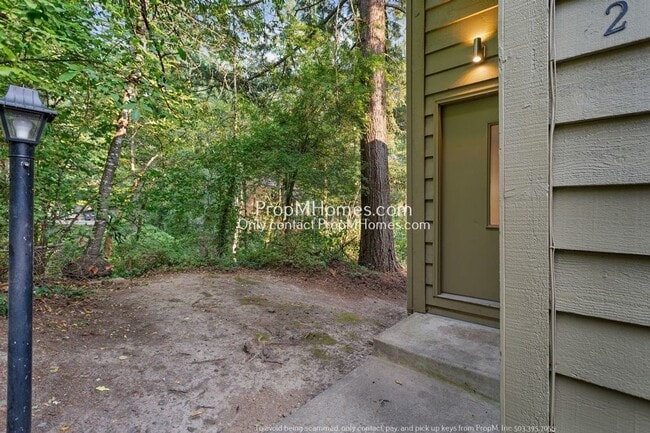 Building Photo - Chic Two-Bedroom Condo in Mt. Park: Where ...