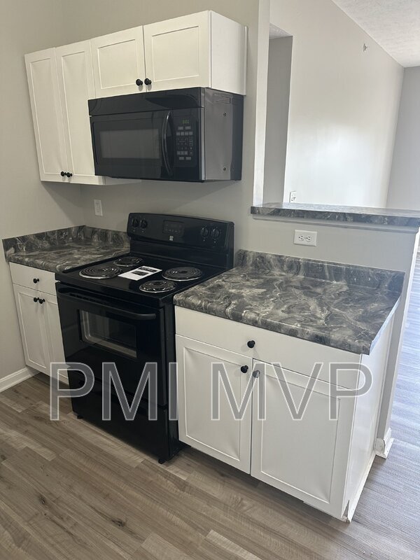 866 Taylor Station Rd Unit 866 101, Columbus, OH 43230 Condo for Rent