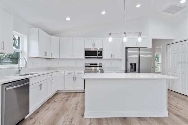 Foto del edificio - 238 Locust Pass Ln
