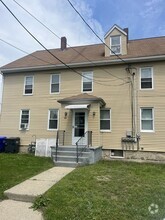 Building Photo - 27 Meade St
