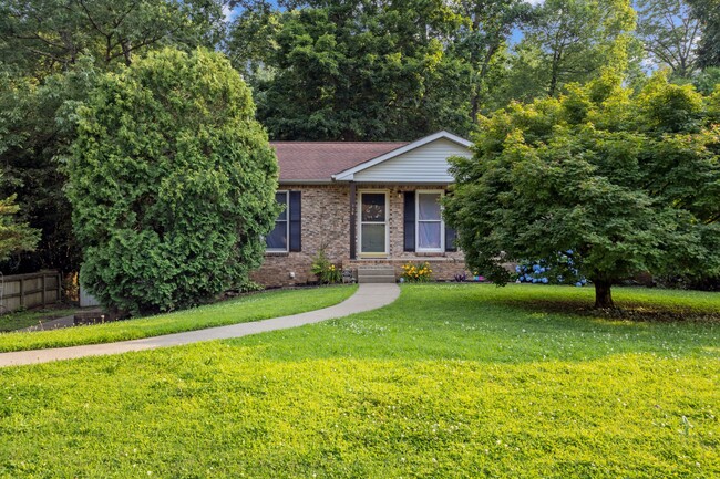 Building Photo - 336 Andrew Dr