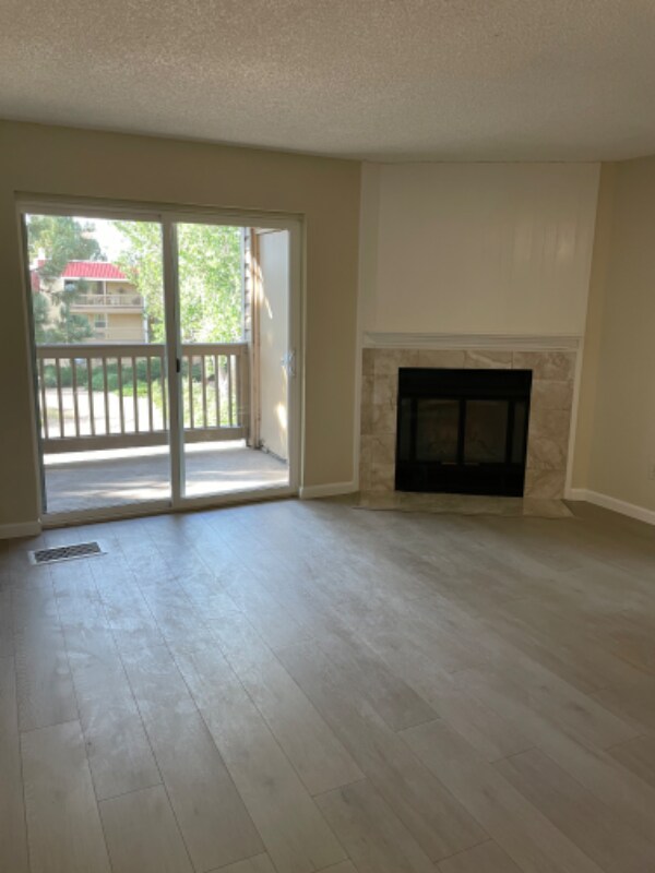 Building Photo - 14751 E Tennessee Dr