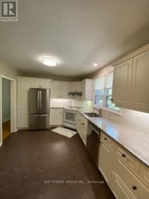 Building Photo - 683 Conacher Dr