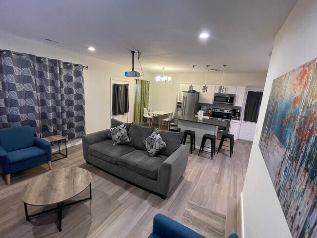 Foto del edificio - 104 Nottingham Ln