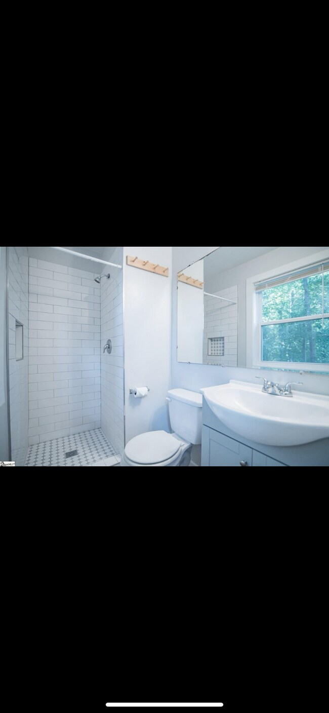 Foto del edificio - 201 Wendfield Dr