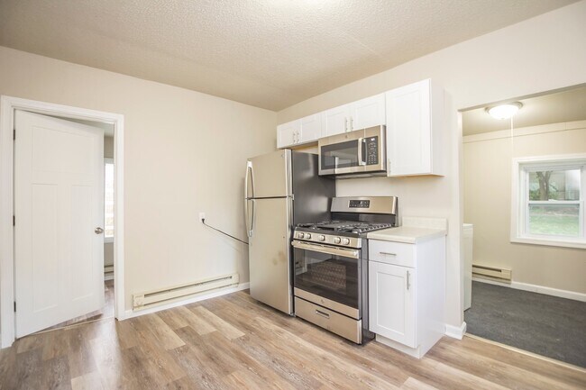 Foto del edificio - Update 1 bedroom Home with Fenced in Yard