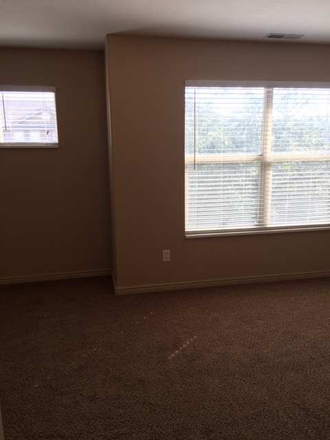 Foto del edificio - Wonderful Town Home in Hidden Valley Heights!