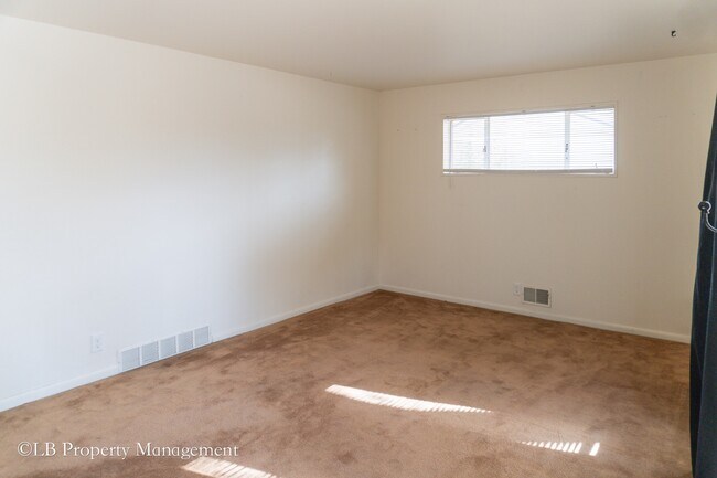 Foto del edificio - 1303 Lipan Dr