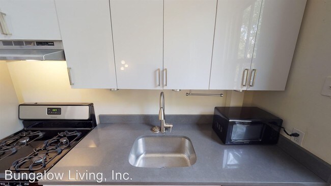 Building Photo - 123 N 20th St