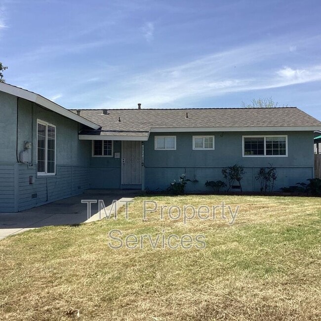 Foto del edificio - 8724 Halverson Dr
