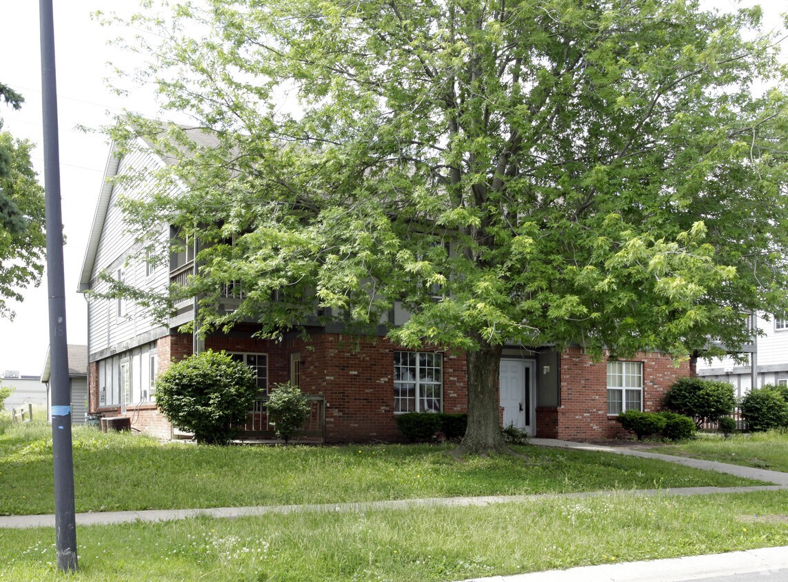Building Photo - 5653 Ryewyck Dr