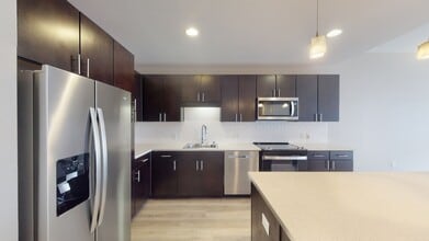 Interior Photo - Channel Mission Bay