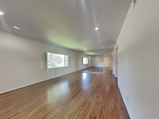 Photo - 6205 Greenway Rd House