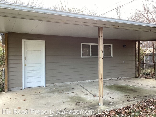 Building Photo - 3 br, 1 bath House - 2633 Oakley Avenue,