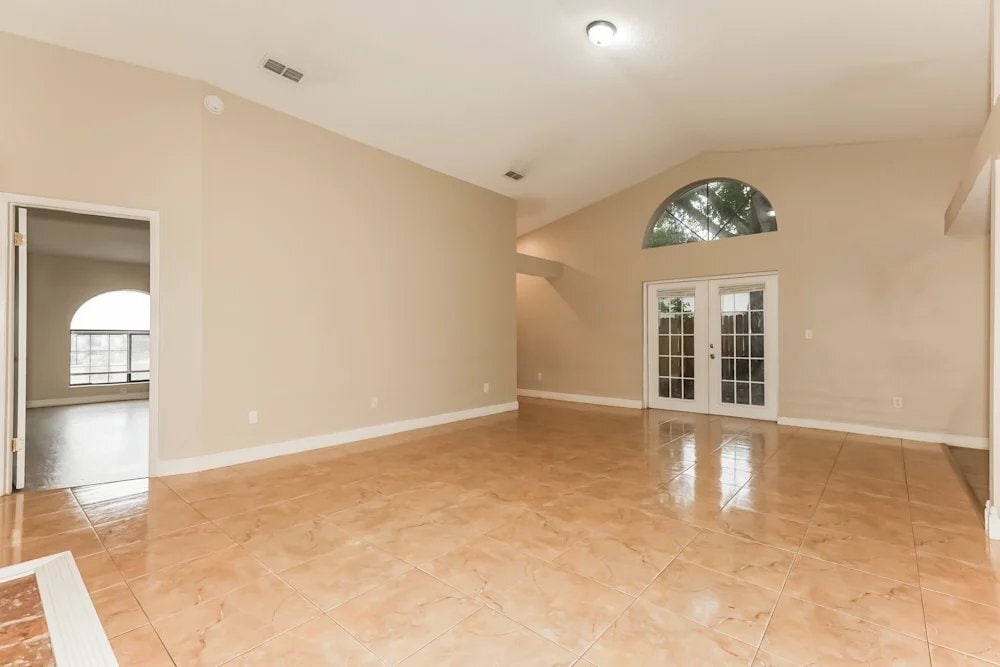 Building Photo - 1003 Pinehaven Ct