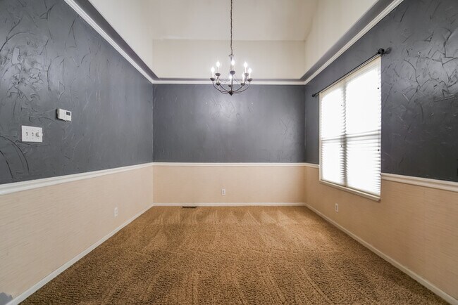 Foto del edificio - 33966 Harding Ave