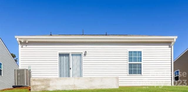 Building Photo - 366 Hollingswood Dr