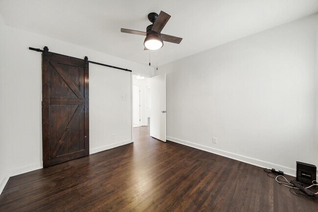 Building Photo - Lovely Three Bed One Bath Ranch Home in Wi...