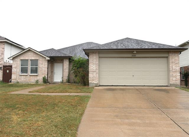 Building Photo - 2048 Crosbyton Ln