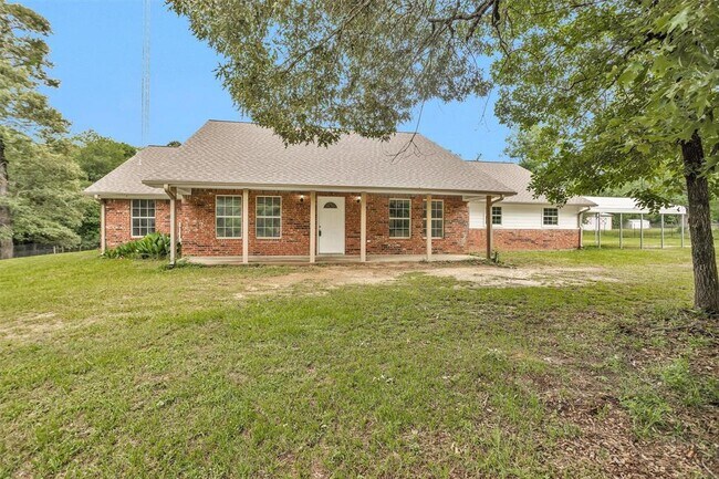 Foto del edificio - 13247 Cedar Ln