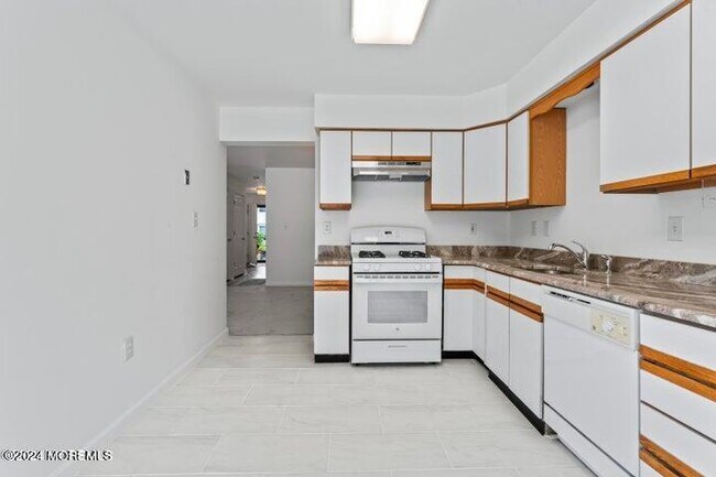 Foto del edificio - 39 Meadow Ln