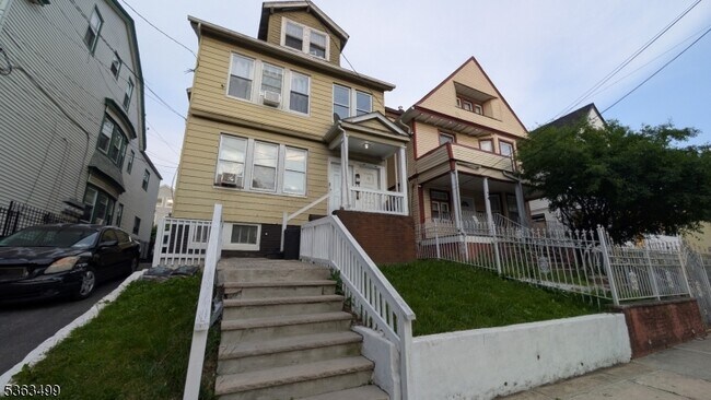 Foto del edificio - 70 Vermont Ave