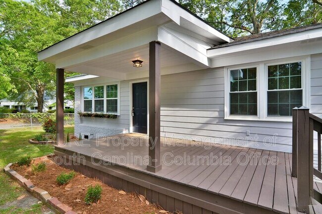 Foto del edificio - 4922 Colonial Dr