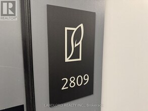 Building Photo - 4130 Parkside Village Dr