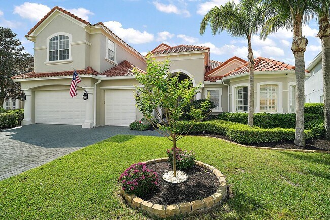Foto del edificio - Stunning 5-Bedroom Pool Home in Gated Comm...