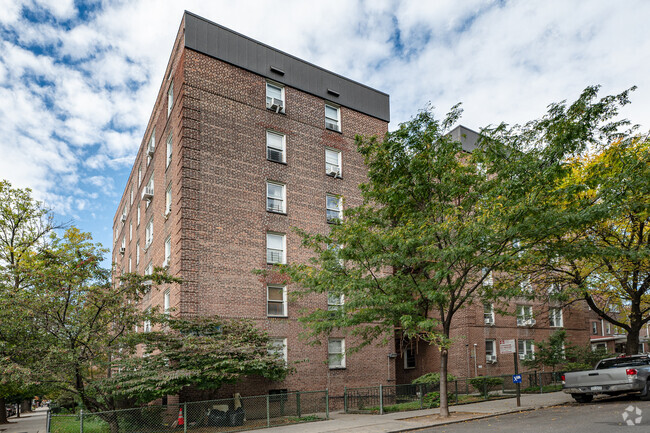 Building Photo - 8611 34th Ave