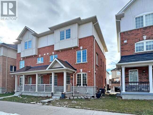 Building Photo - 806 Audley Rd