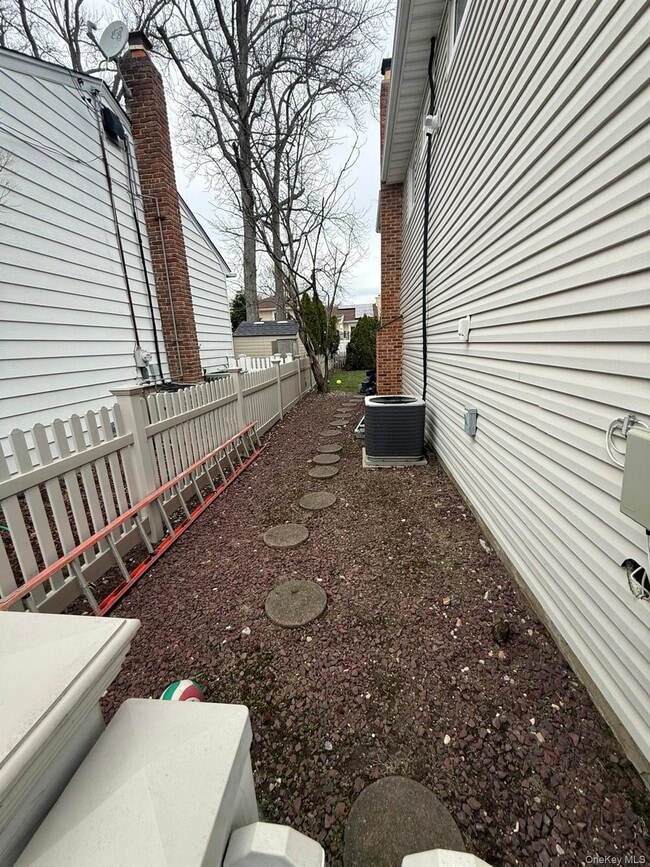 Foto del edificio - 23 Geoffrey Ln