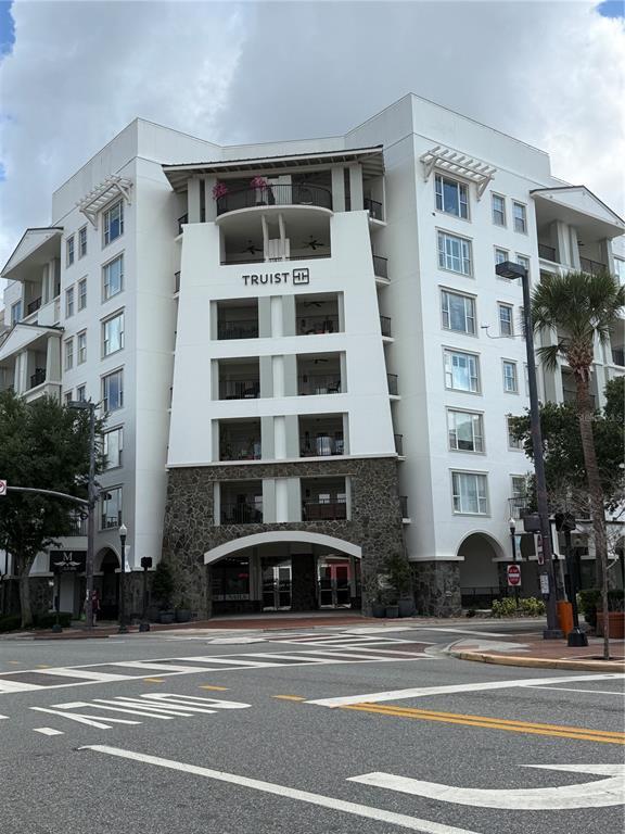 Foto del edificio - 2305 Edgewater Dr