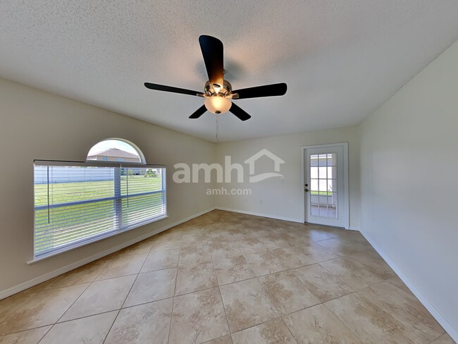Building Photo - 8255 Settlers Creek Loop