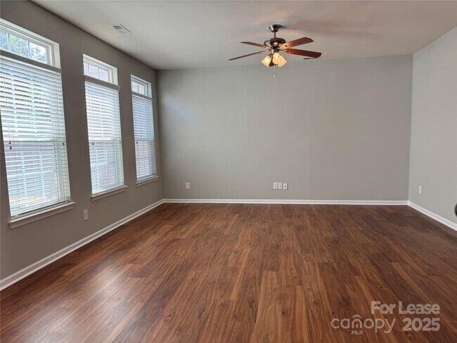Building Photo - 9457 Alice McGinn Drive