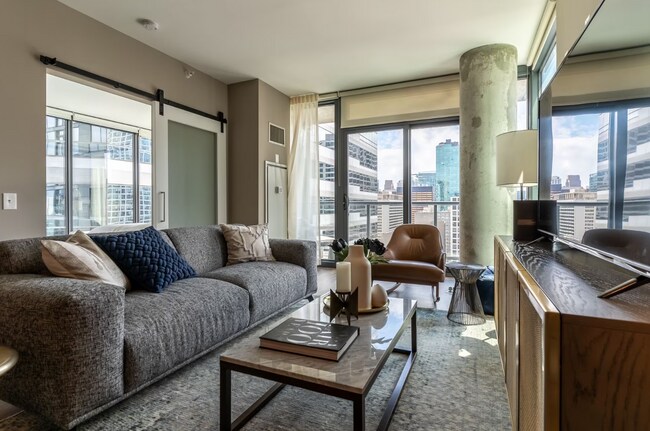 Foto del edificio - 507 N State St