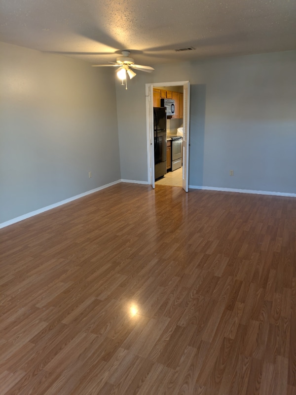 Building Photo - 4133 NE Stallings Dr
