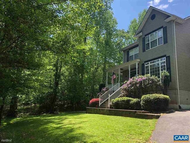 Building Photo - 4 br, 3.5 bath House - 991 Carodon Drive