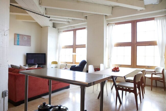 Foto del edificio - 1420 NW Lovejoy St