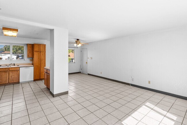 Building Photo - Tri-level Home with Spacious Backyard near...