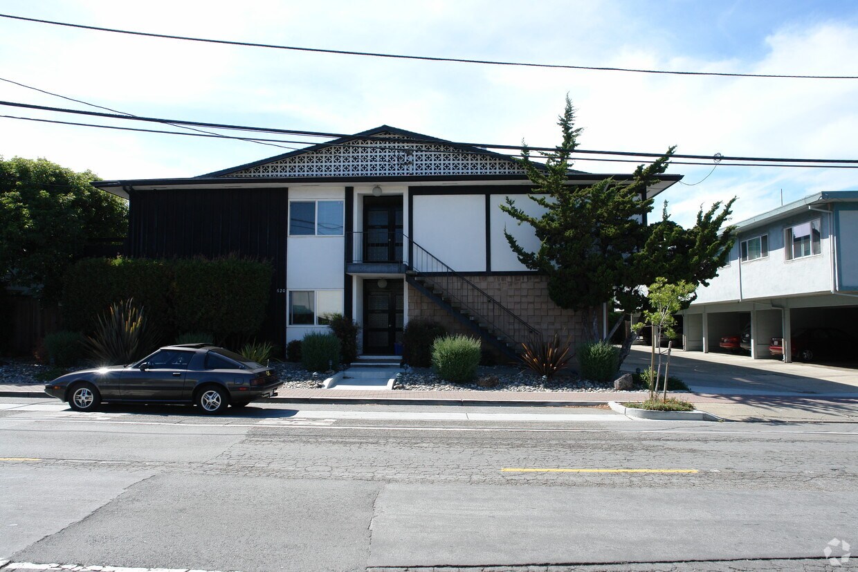 Building Photo - 620 Masonic Way