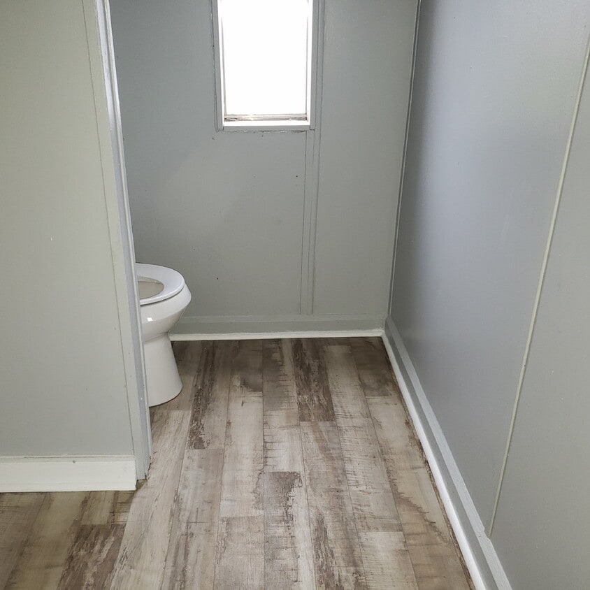 30 Buckskin Ln, Rayne, LA 70578 Room for Rent in Rayne, LA