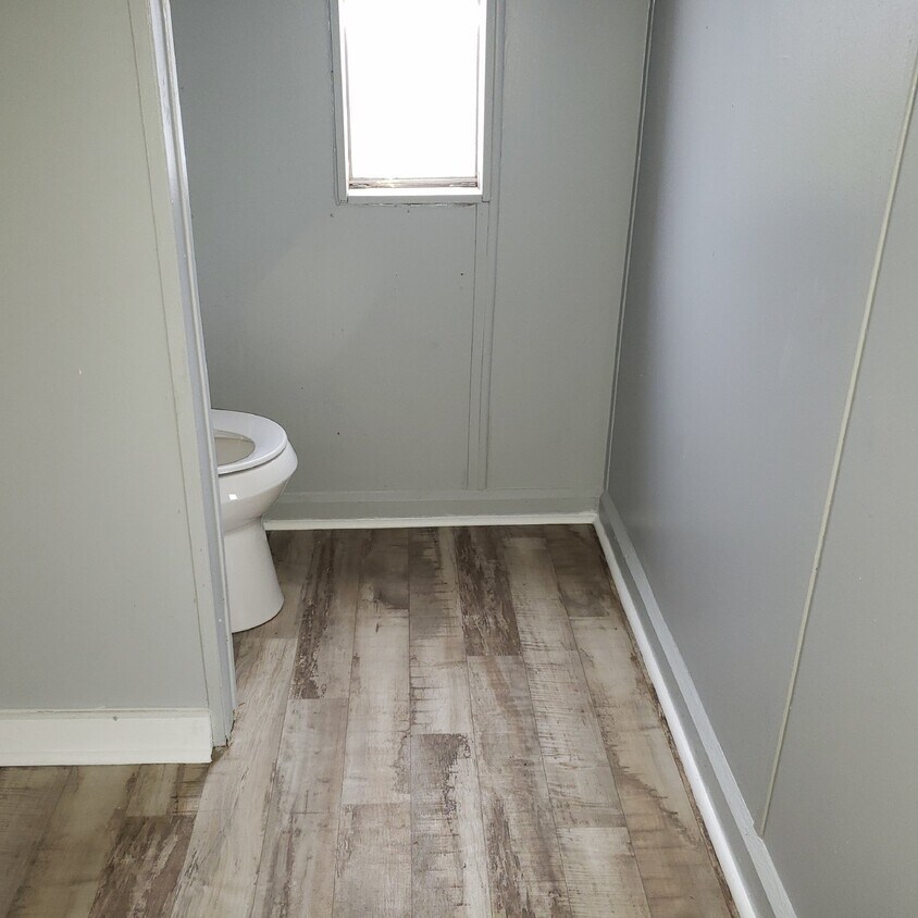 30 Buckskin Ln, Rayne, LA 70578 Room for Rent in Rayne, LA