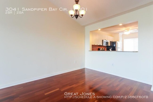 Building Photo - NAPLES BEST KEPT SECRET 2/2CONDO!!!