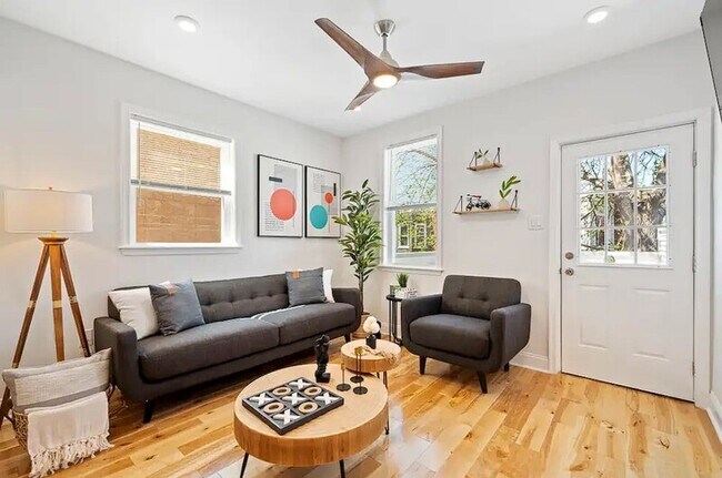 Foto del edificio - 5221 Walnut St