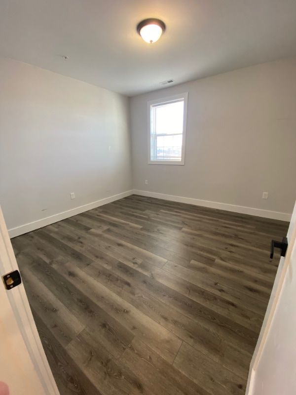 Building Photo - 369 Haverhill St